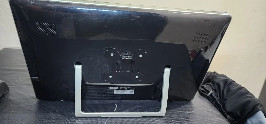 Monitor AOC 21,5" Touchscreen Full HD HDMI USB - E2272PWUT - Foto 2