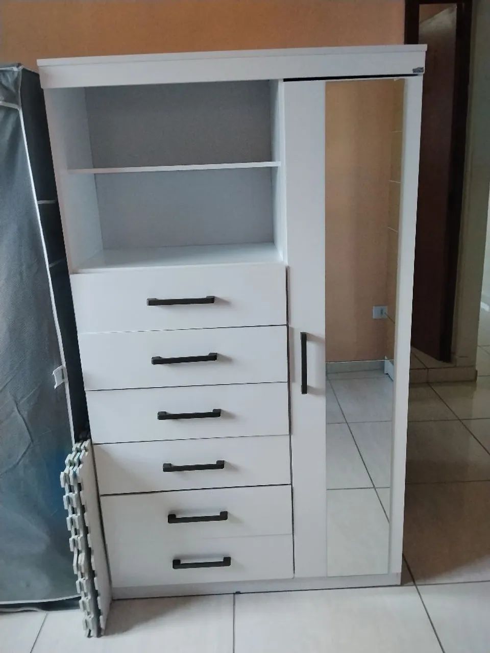 Armário de bebê 