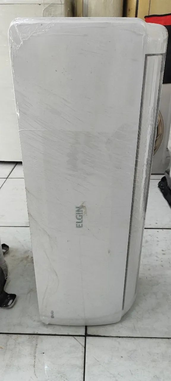 Ar condicionado Elgin/ Midea 9000 btus 