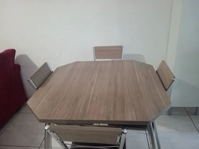 mesa de jantar redonda 4 lugares
