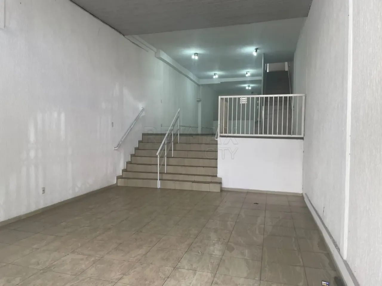 Aluguel - Prédio Comercial, 210m², 2 andares, Centro de Jundiaí - SP - Foto 5