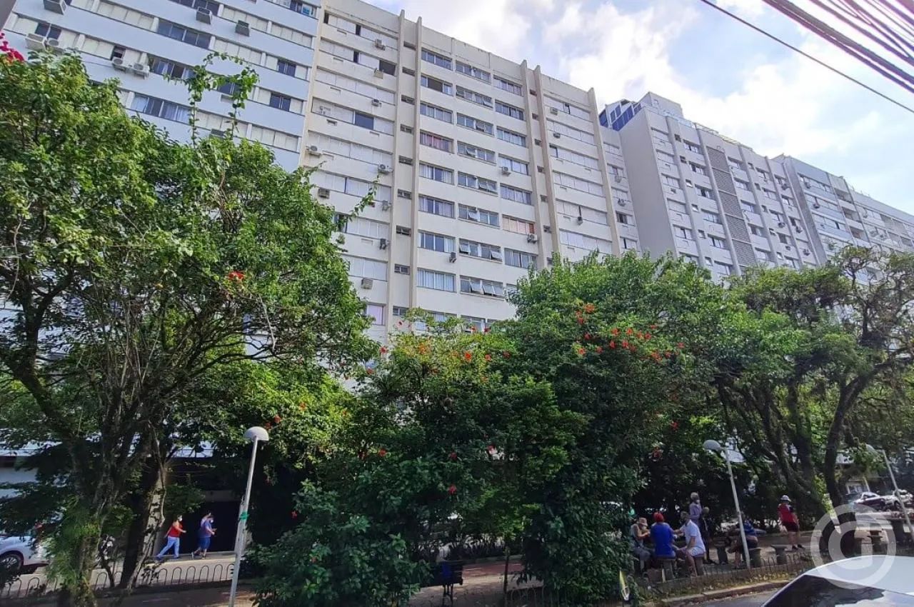 Apartamento mobiliado no Centro de Florianópolis