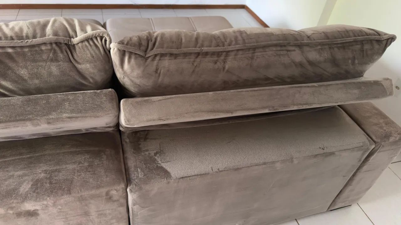 VENDO SOFÁ- MOTIVO DE MUDANÇA DE CIDADE 