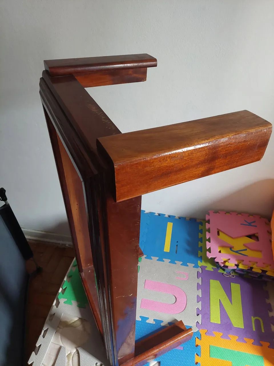Mesa de centro com tampo de vidro - Foto 4