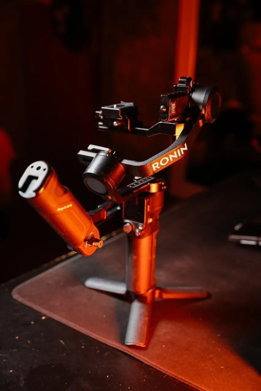  DJI RONIN RS 3 MINI + PUNHO LATERAL - Foto 3
