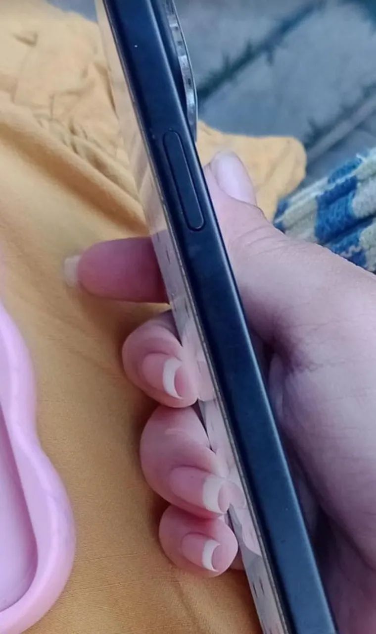 IPhone 15  - Foto 2