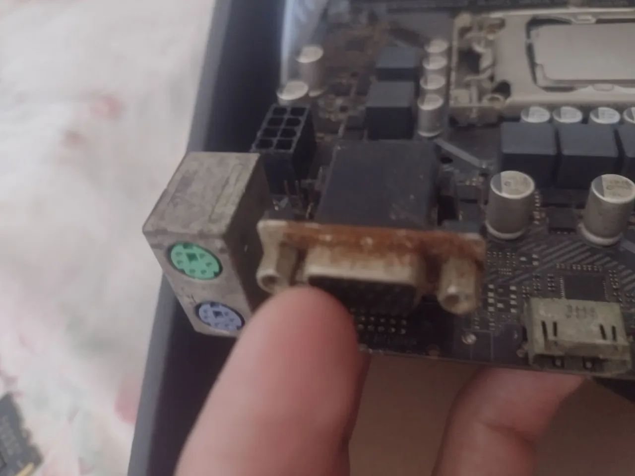 Placa mãe gigabyte h410m h v3 - Foto 5