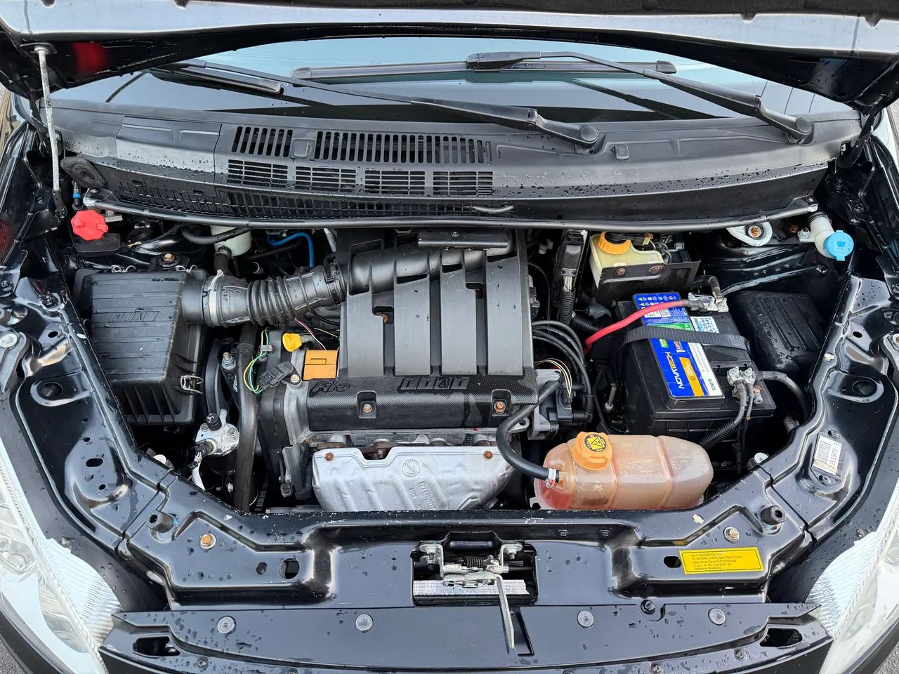 Fiat Idea Attractive 1.4 Fire Flex 8V 5P 2014 - Foto 5