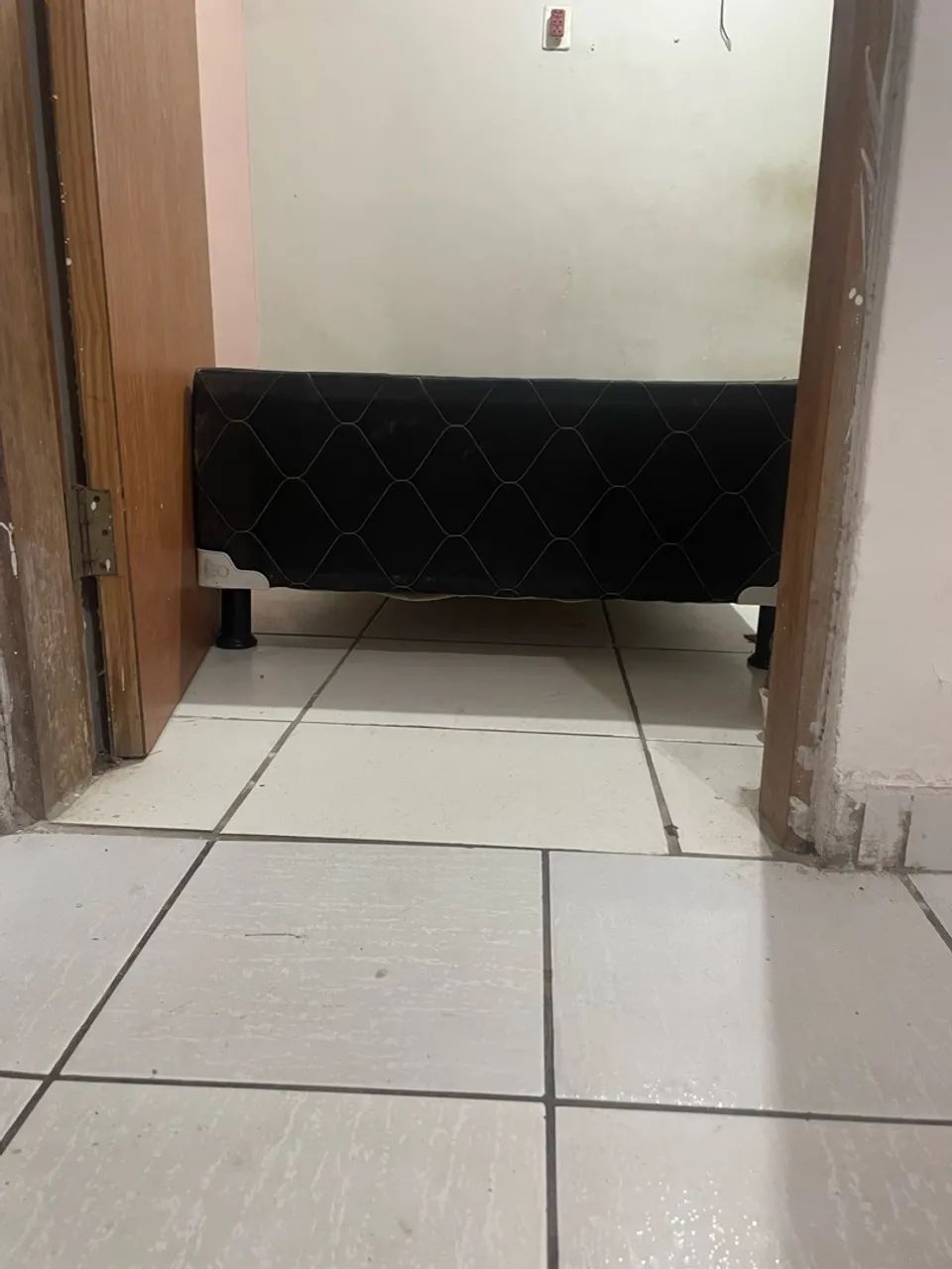 Cama Box de Solteiro - Precinho para Vender Rápido  - Foto 5