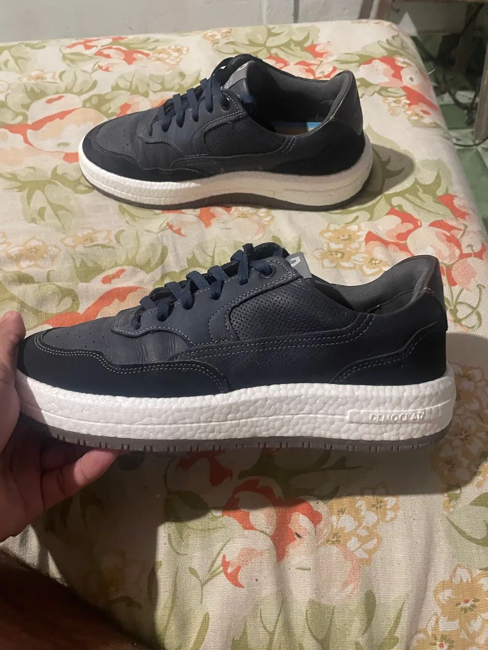 Vendo tênis e mocasin democrata  - Foto 3