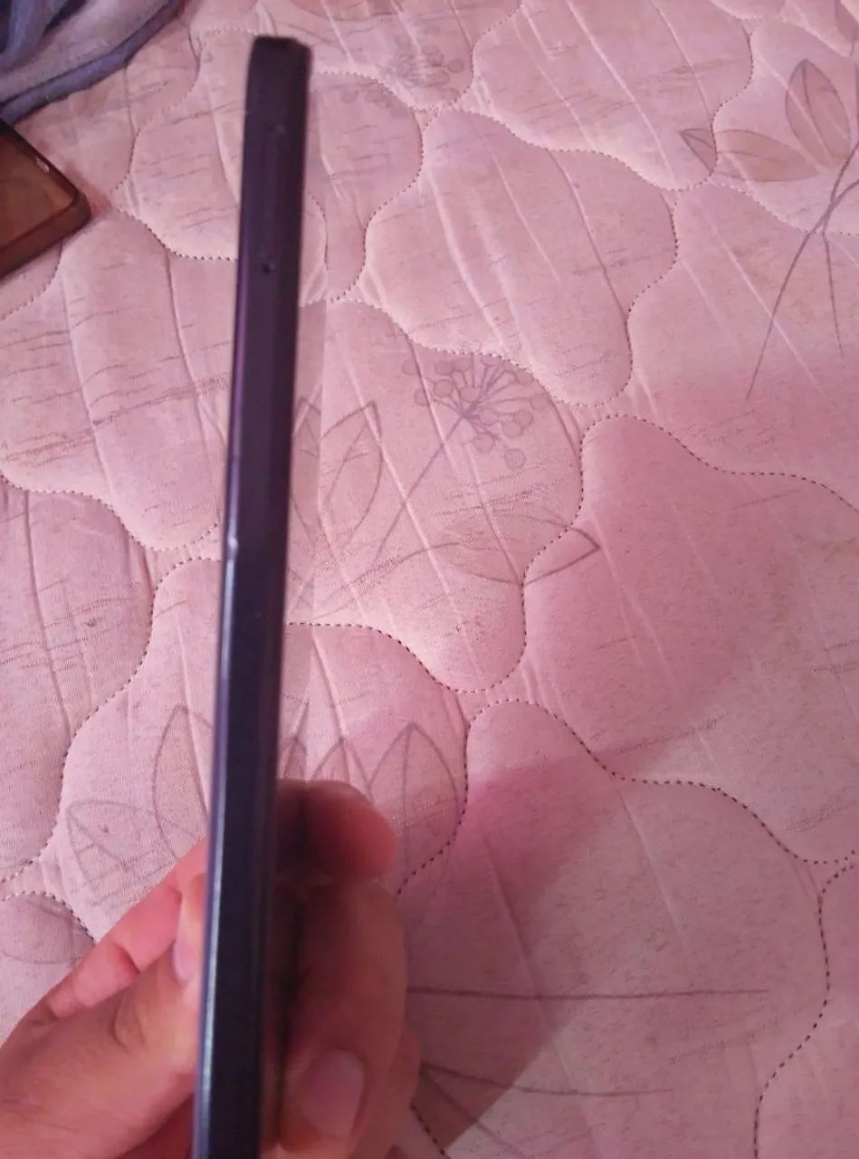 Celular Motorola E13 em ótimo estado  - Foto 2