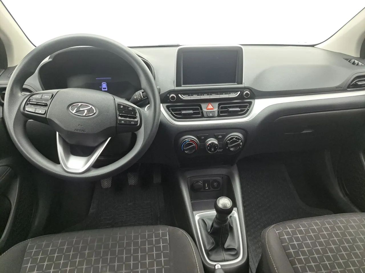 Hyundai HB20 Limited 1.0 Flex 12V Mec., foto 15 de 18