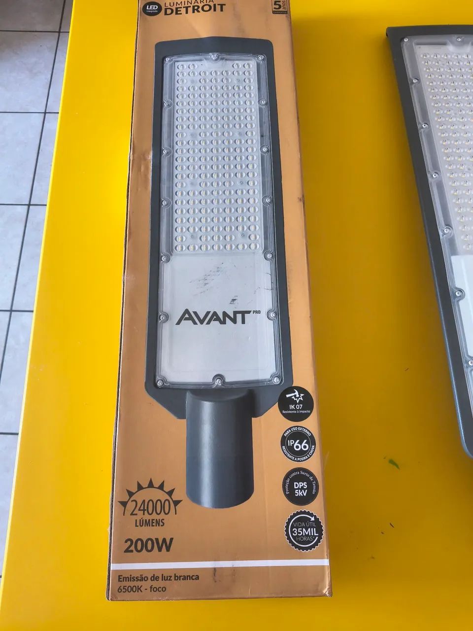 Lumin ária pública LED 200W  - Foto 2