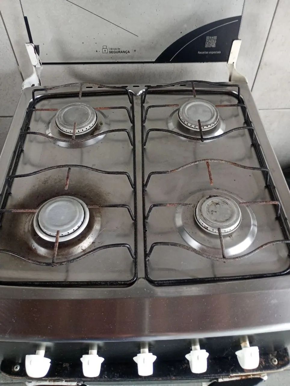 Fogão esmaltec simples mas funcionando tudo. - Foto 4