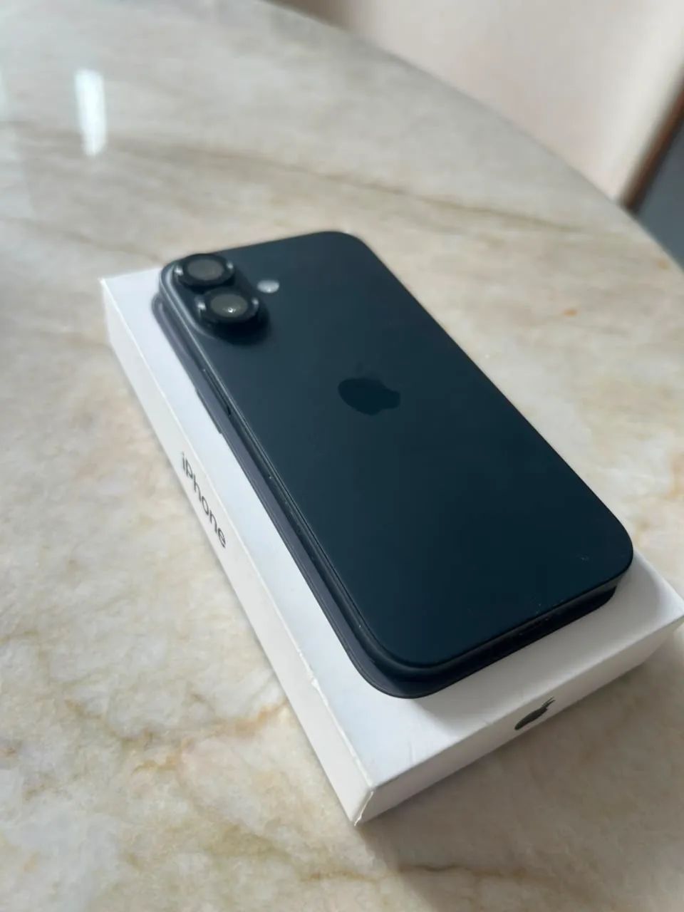 iPhone 16 - Black - 128gb - Usado e sem marcas de uso  - Foto 4