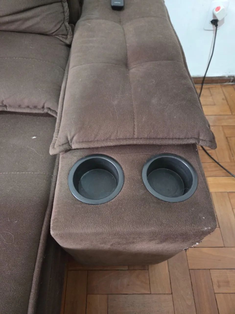 Sofá Reclinável com Porta Copos 2,5m - Foto 5