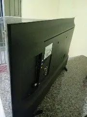 Tv smart 43 polegadas funcionando perfeitamente. Nunca foi aberta  - Foto 3