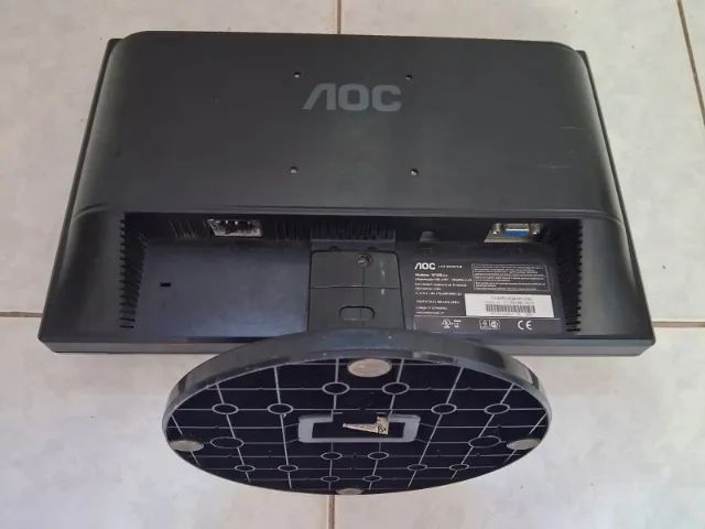 Monitor LCD 17 Polegadas Marca AOC Modelo 1619Swa R$ 149 - Foto 3