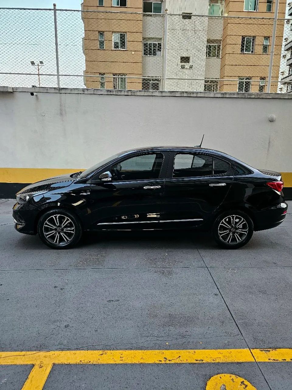 Fiat Cronos Precision 1.8 16V Flex Aut. 2019 - Foto 3