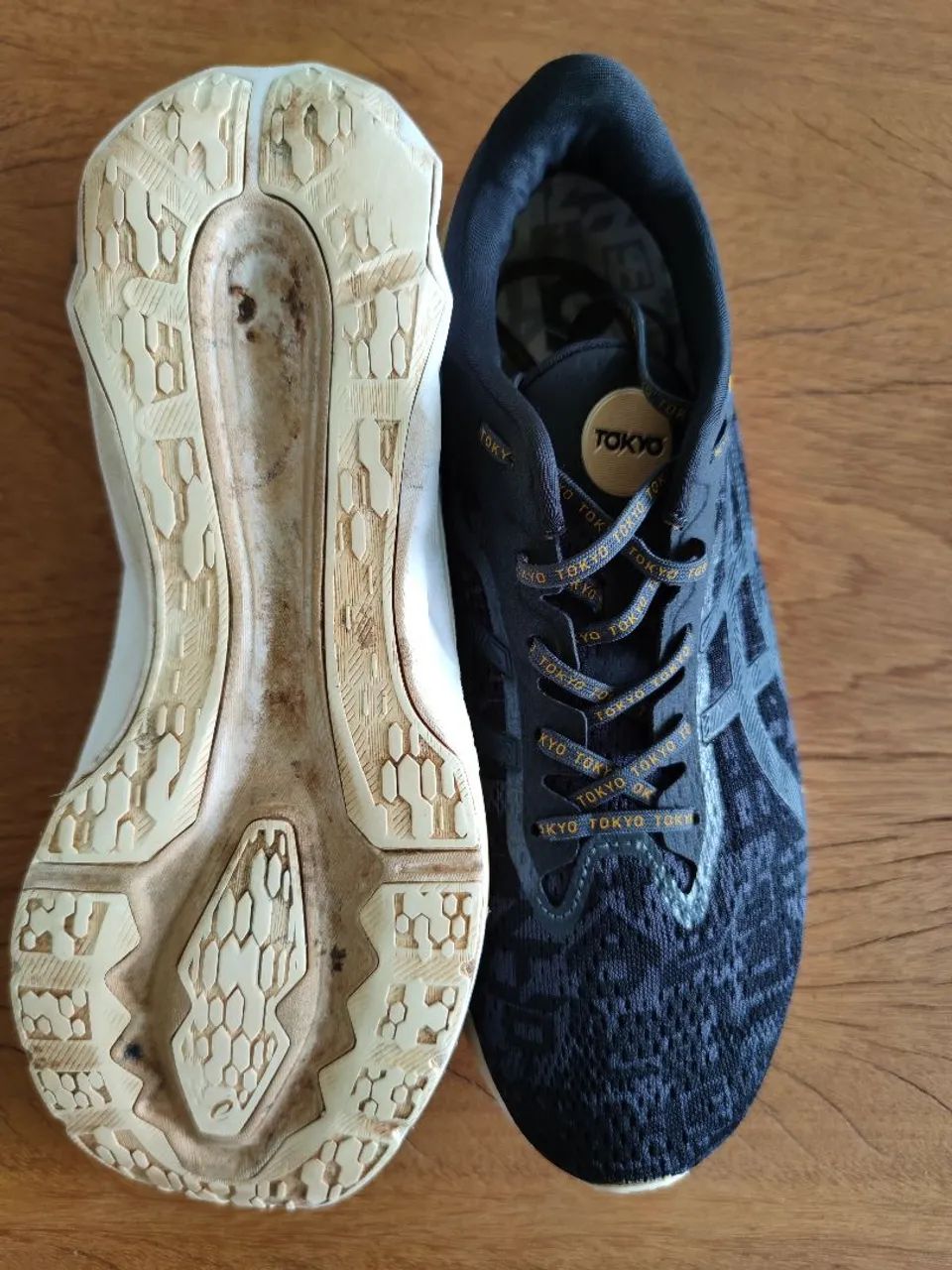 Tênis Asics Novablast  - Foto 2