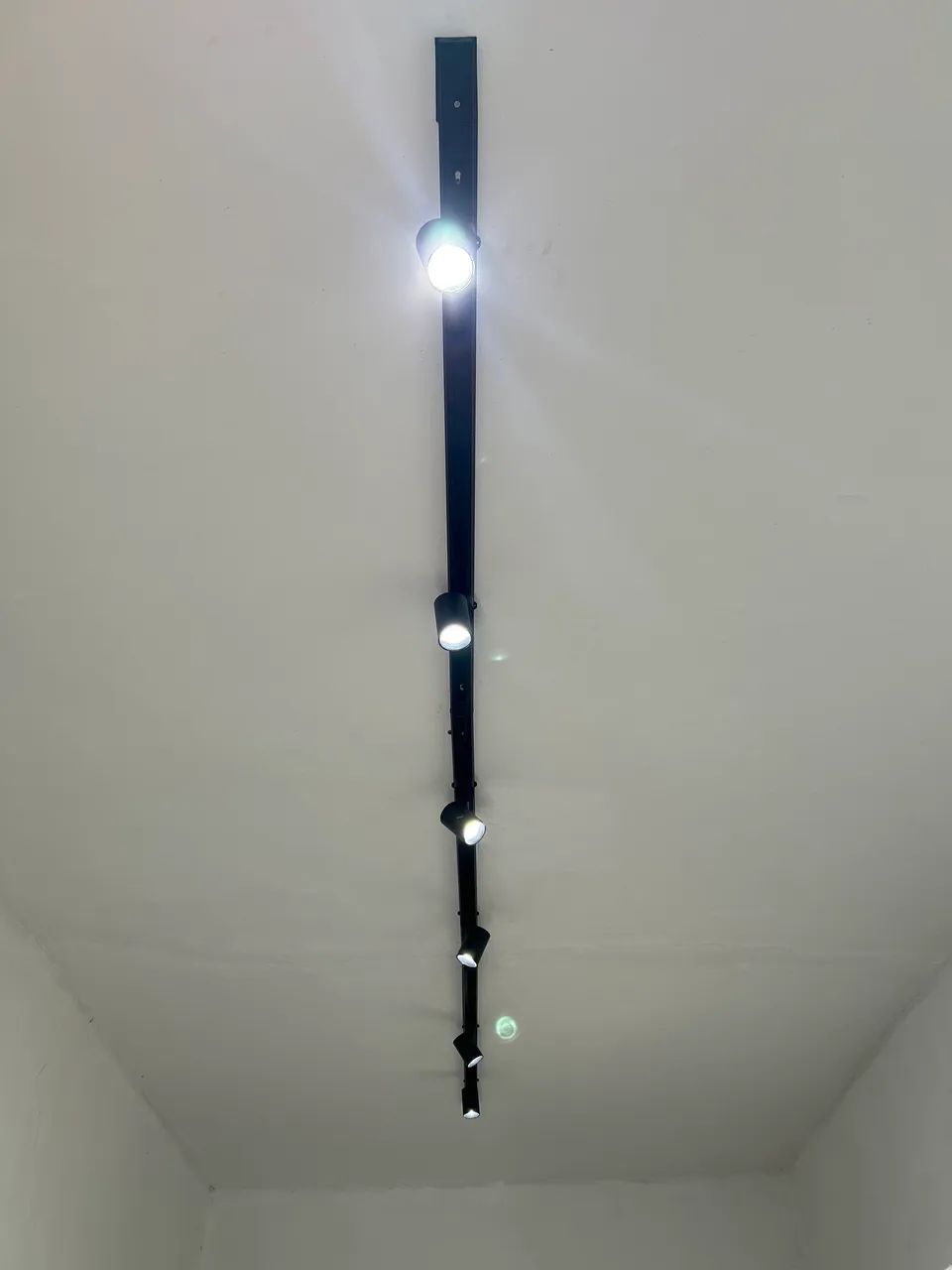 Trilho eletrificado 3 metros