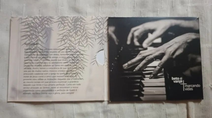 Cd Beto e Vanja - Marcando Vidas - Ótimo Estado - Foto 2