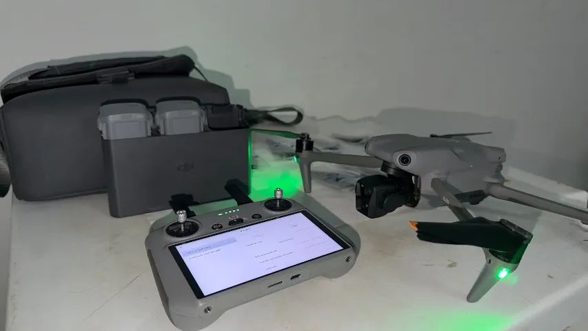 DRONE DJI AIR 3 FLY MORE COMBO ( DJI RC 2 ) - Foto 5