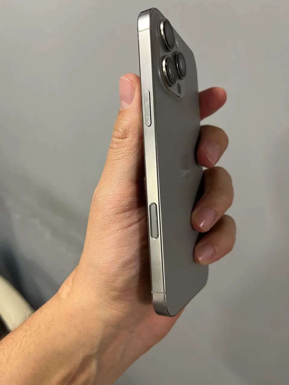 iPhone 16 Pro Max 92% bateria 