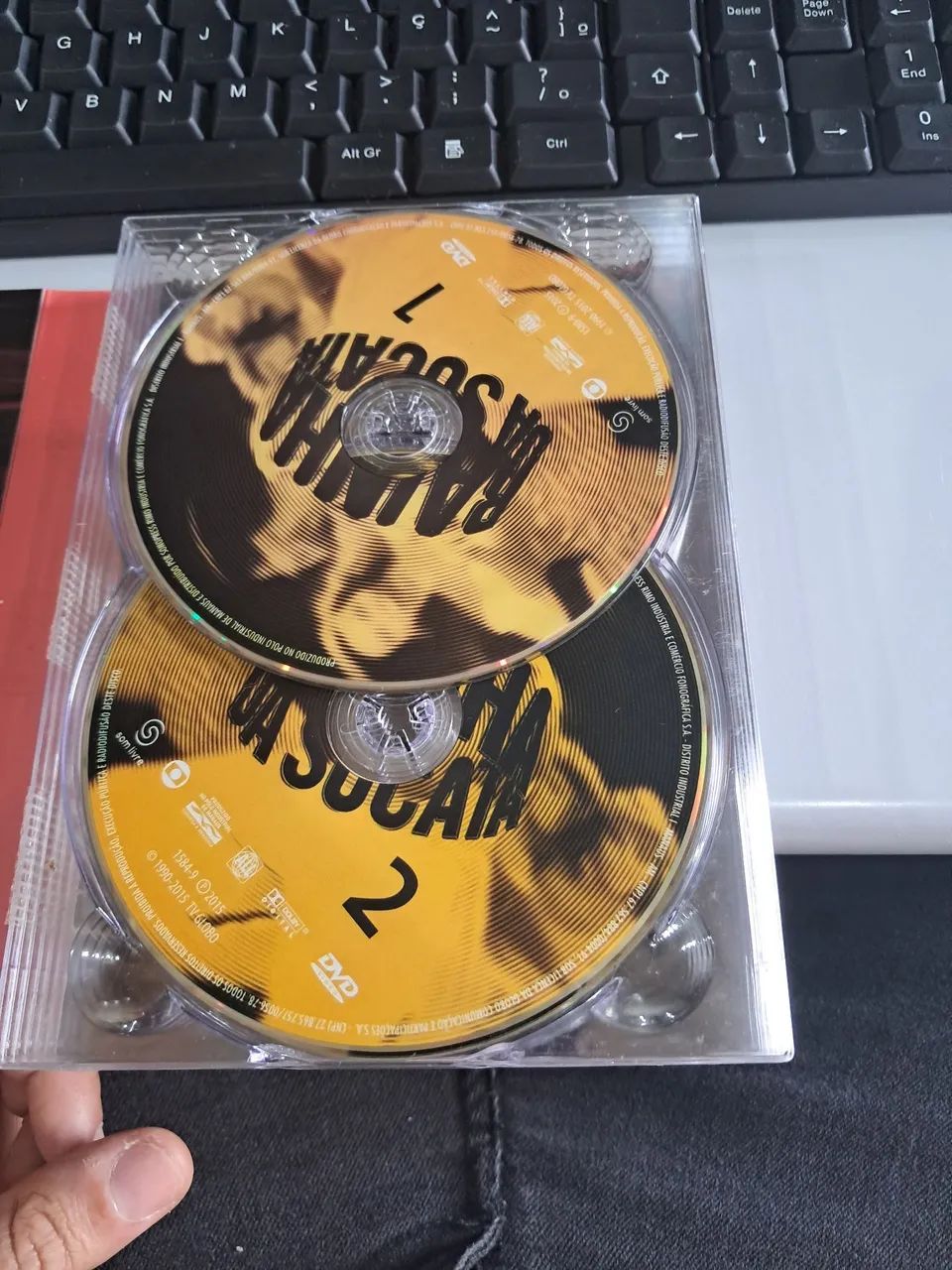 Rainha da Sucata DVDs 12 Discos - Foto 4