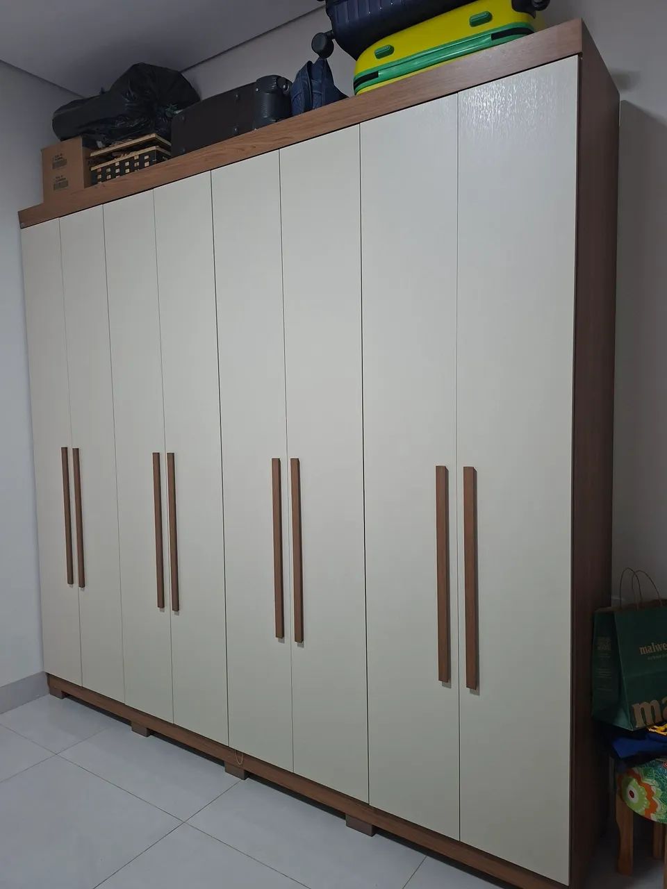Guarda Roupa 