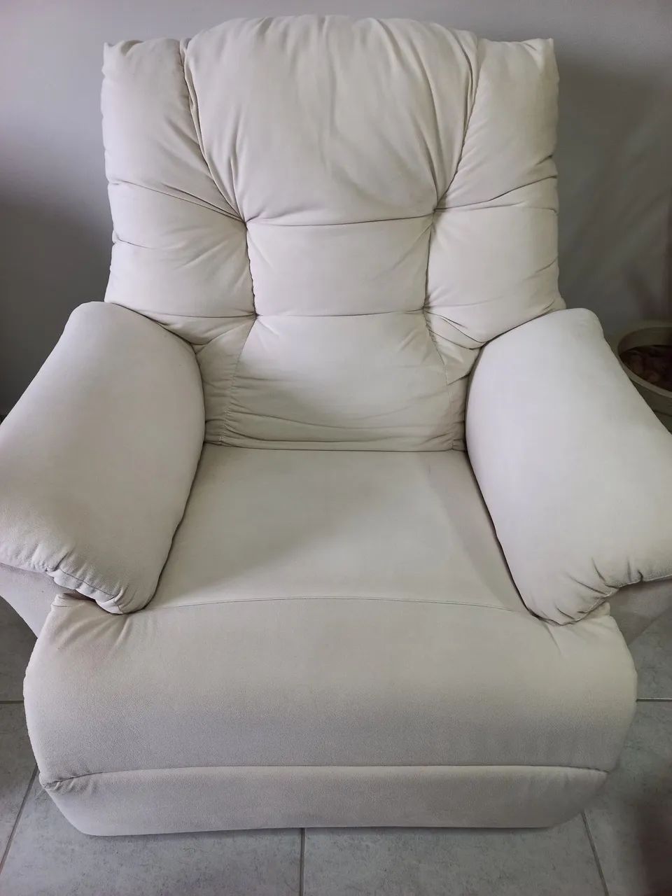 Poltrona  da castor! Obs, (ela não está inclinando)