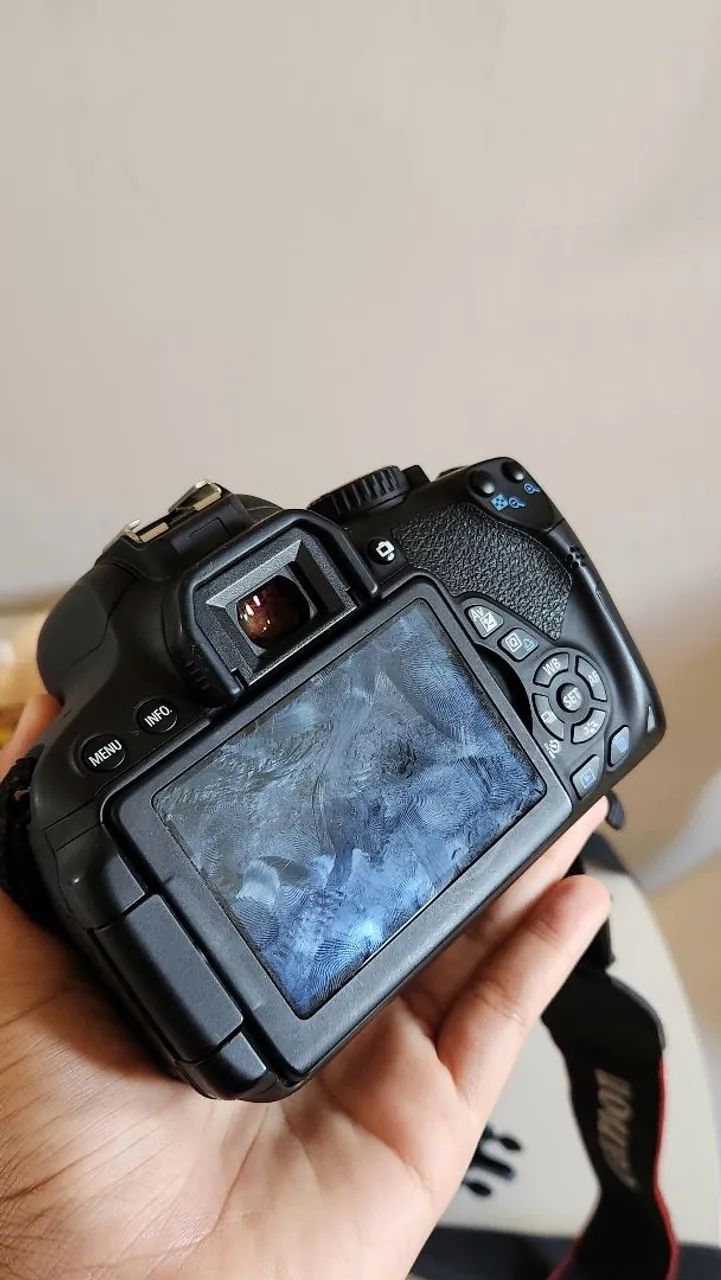 Camera Canon T4 - Foto 3