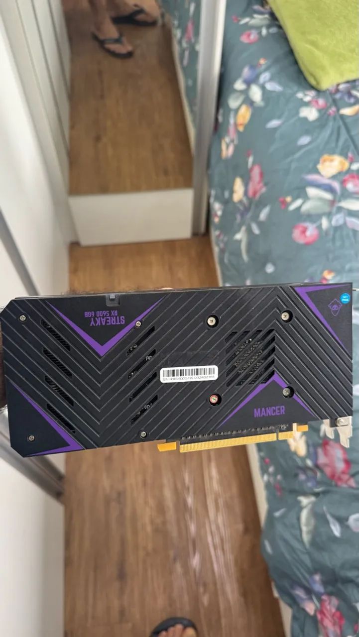 PLACA DE VIDEO RX 5600 6GB (Usada) - Foto 5