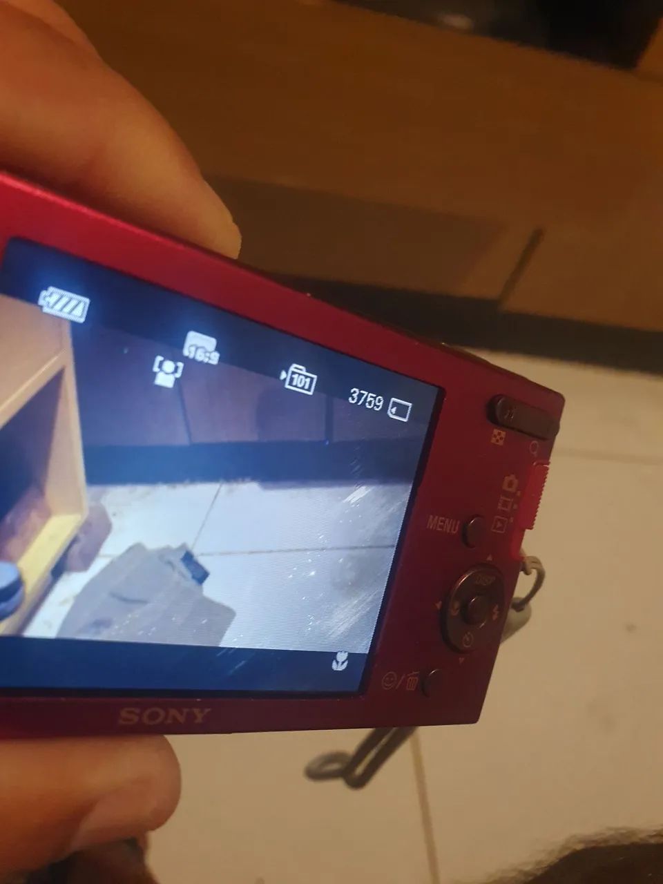 Câmera Sony 10.1 megapixel  - Foto 6