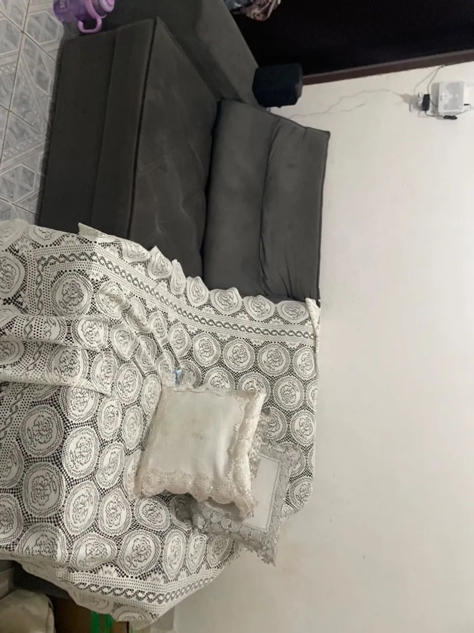Sofá Retratil perfeito estado  - Foto 5