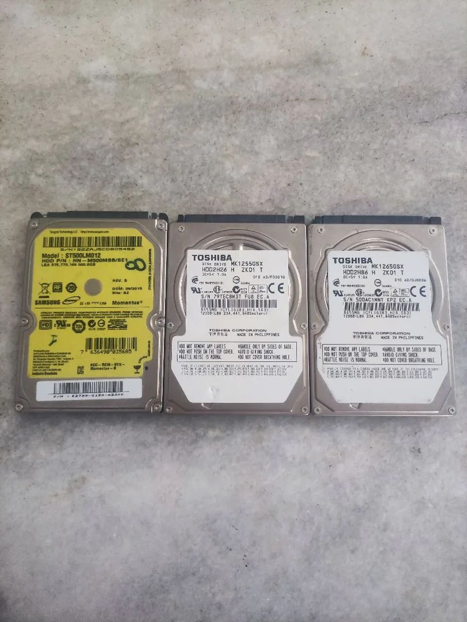 HDs de notebook 2 de 120gb e 1 de 500gb
