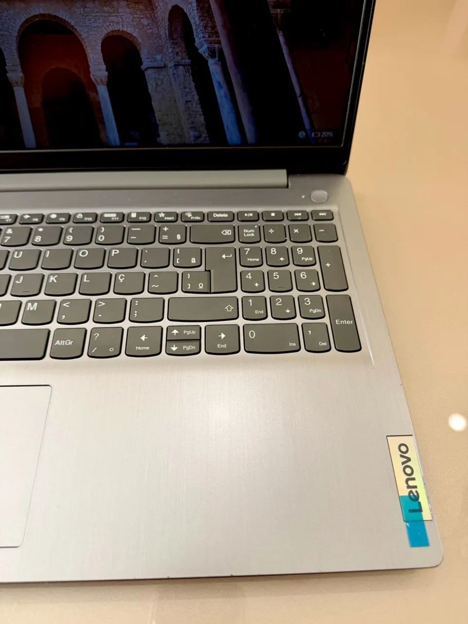 Notebook Lenovo i3 de 11 Ger 12 RAM - Foto 4