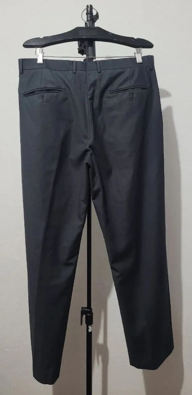 Calça social Cinza N° 44, bonito, elegante, original, bem confortável.  - Foto 5