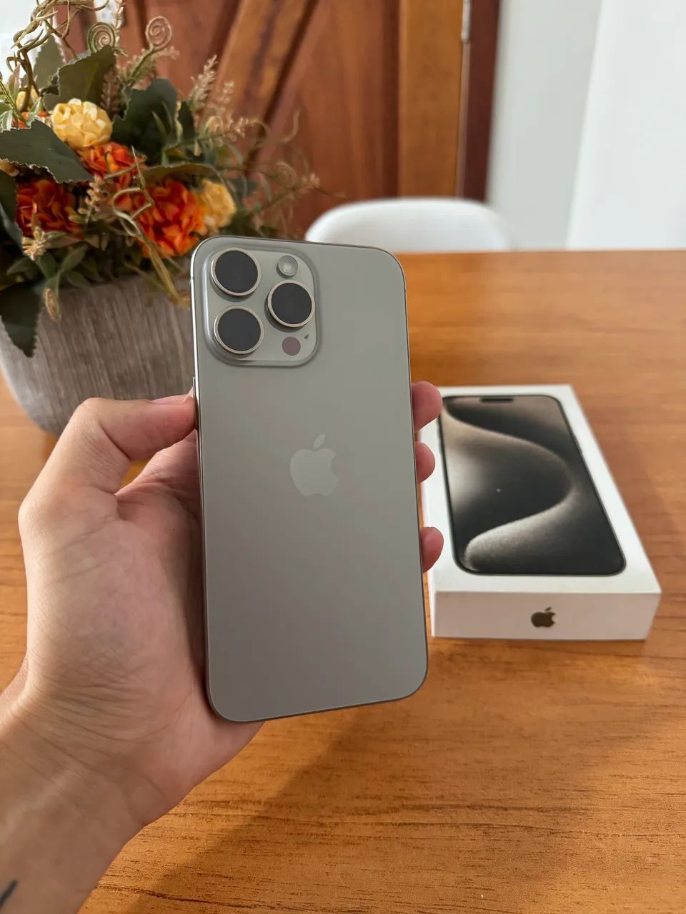 Apple iPhone 15 Pro Max 256GB エクスプレス交換品 エクスプレス交換品 iPhone 15 Pro Max 256GB SIMフリー ホワイト