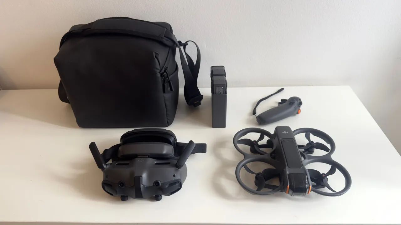 DJI AVATA 2 COMBO 3 baterias - Foto 2