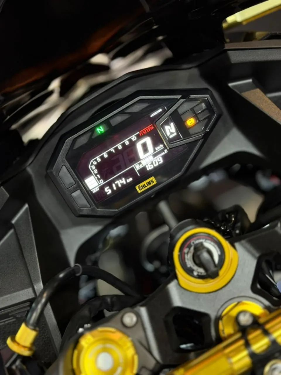 KAWAZAKI NINJA 500 2025 - Foto 4