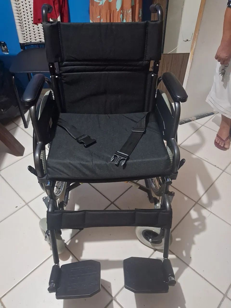 Cadeiras de banho para cadeirantes  - Foto 4