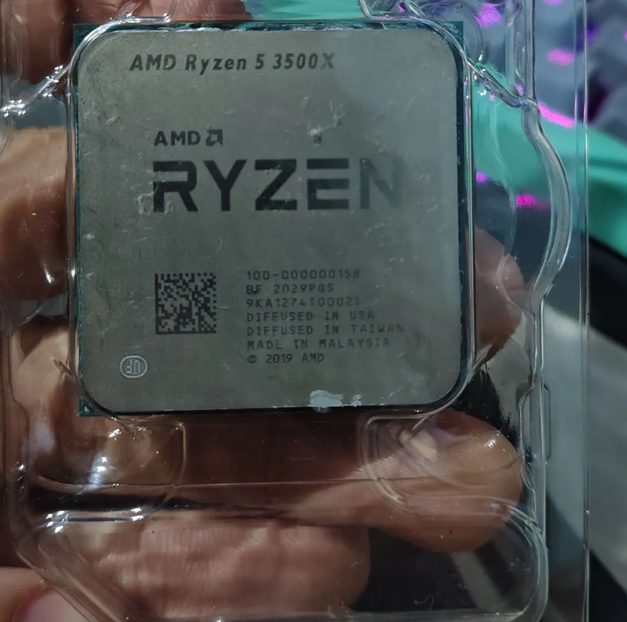 Amd Ryzen 5 3500x 6 núcleos + cooler box amd