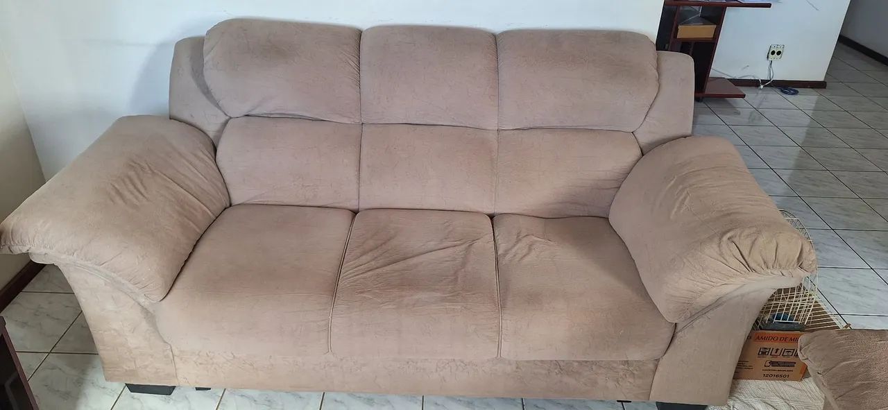 Vendo sofá 2 e 3 lugares 