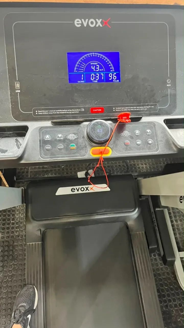 Esteira EVOX RTX motor carbono 