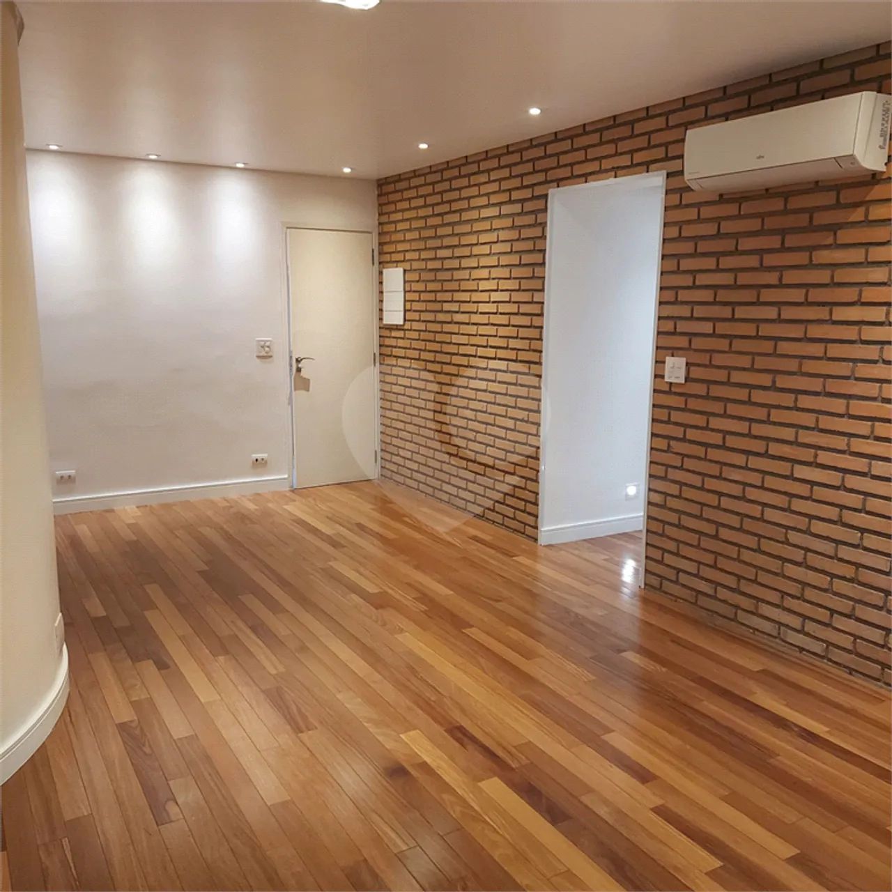 Apartamento com 2 quartos para locação em Pinheiros - SP