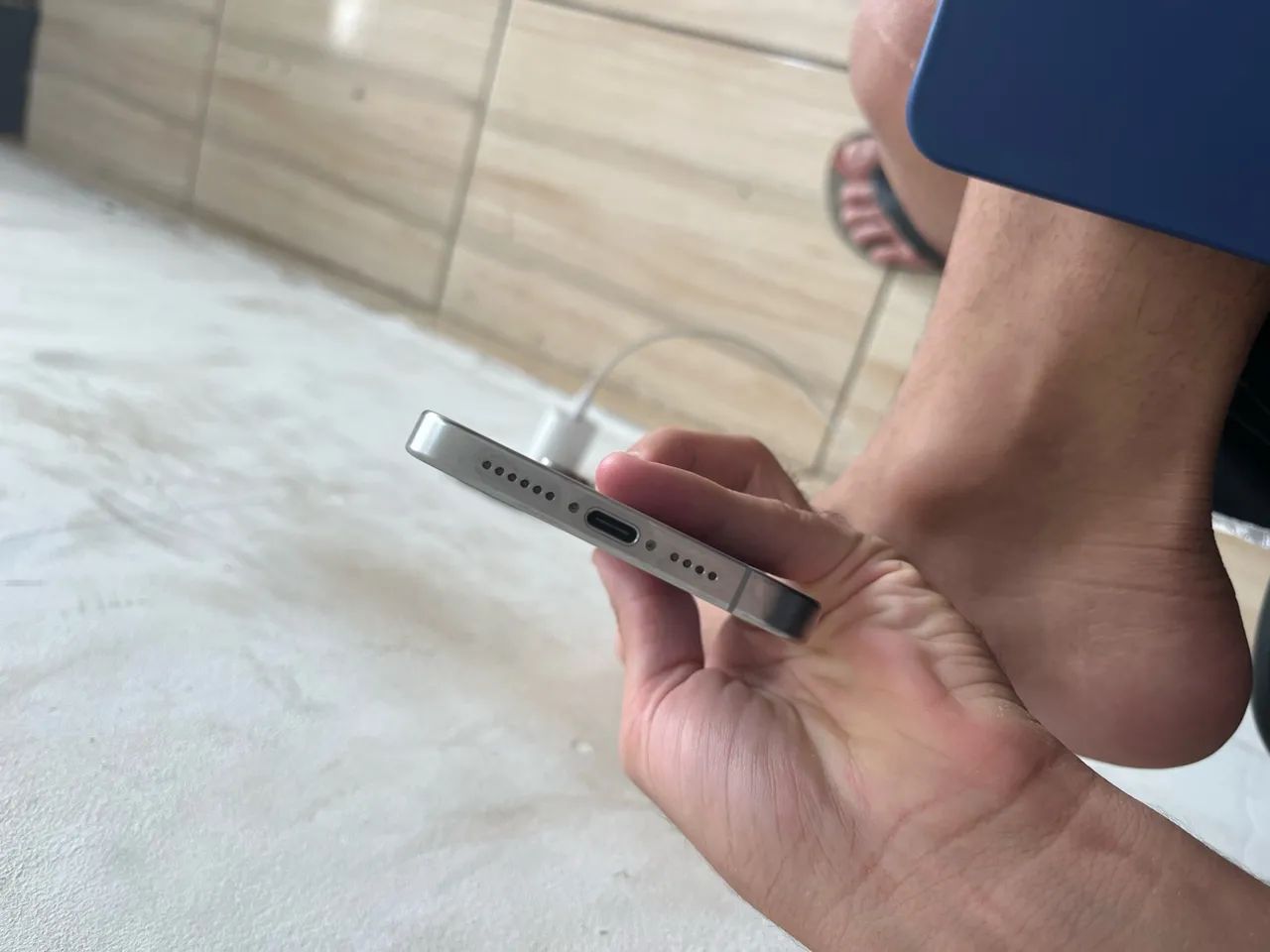 Vendo ou troco IPhone 15 pro max - Foto 4