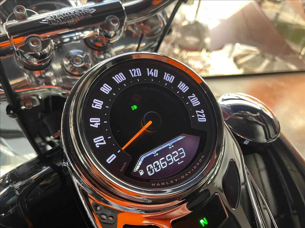HARLEY-DAVIDSON SOFTAIL BREAKOUT - Foto 2