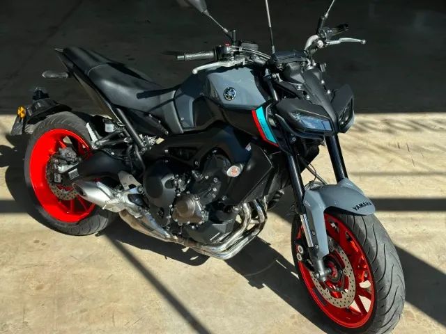 MT-09 - Foto 2
