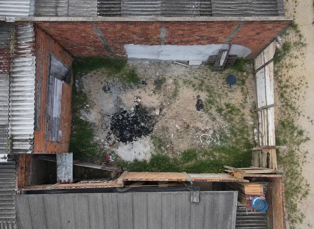 Casa com área para ser construída  - Foto 5